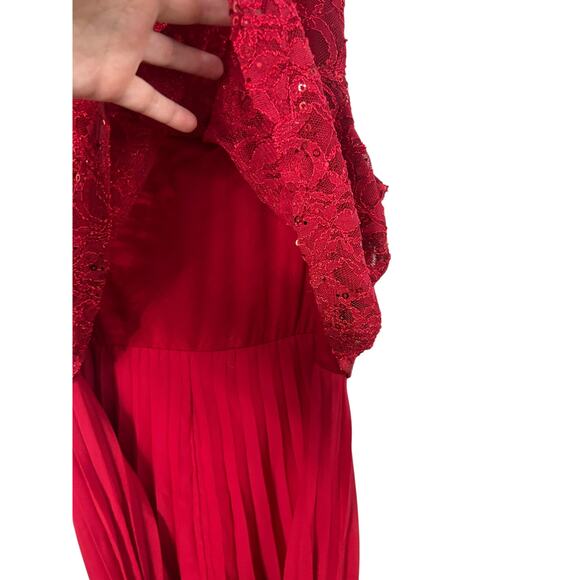 Red Lace Sequin Mini Dress XL Holiday Glam Party Cocktail Romantic Chic - Picture 3 of 9